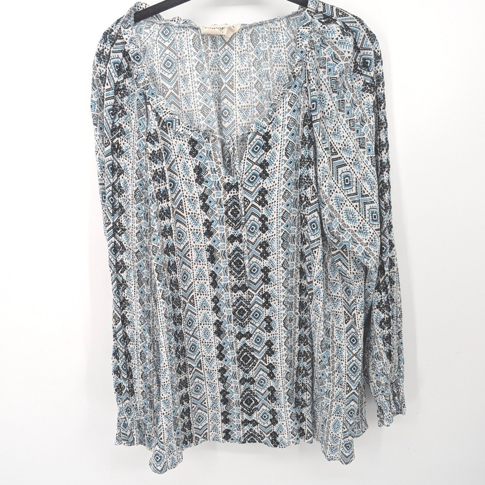 Savanna Jane Top‎ Womens Plus 3X Blue Geometric Boho Long Sleeve V-Neck Rayon
